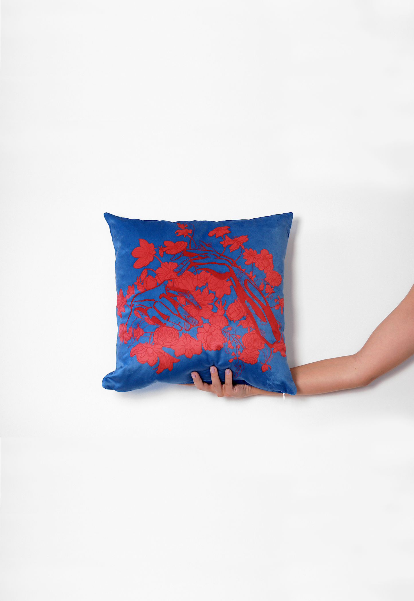 VELVET CUSHION COVER BLUE&RED THCM_BR