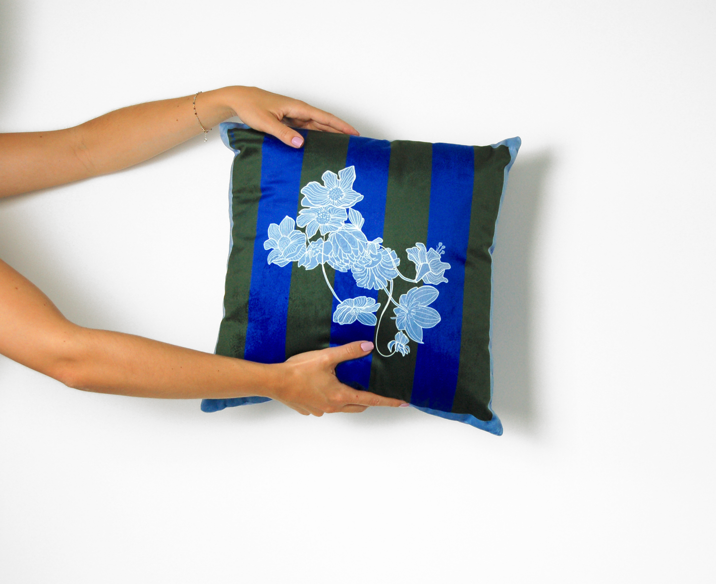 VELVET CUSHION COVER GREEN&BLUE THCR_GB