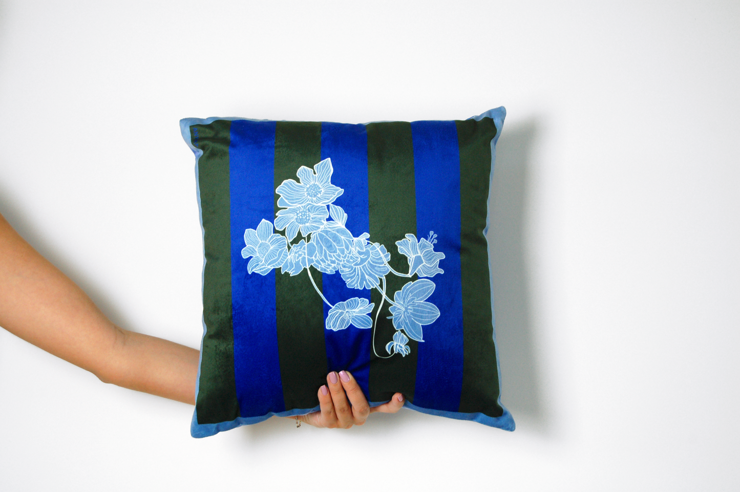 VELVET CUSHION COVER GREEN&BLUE THCR_GB