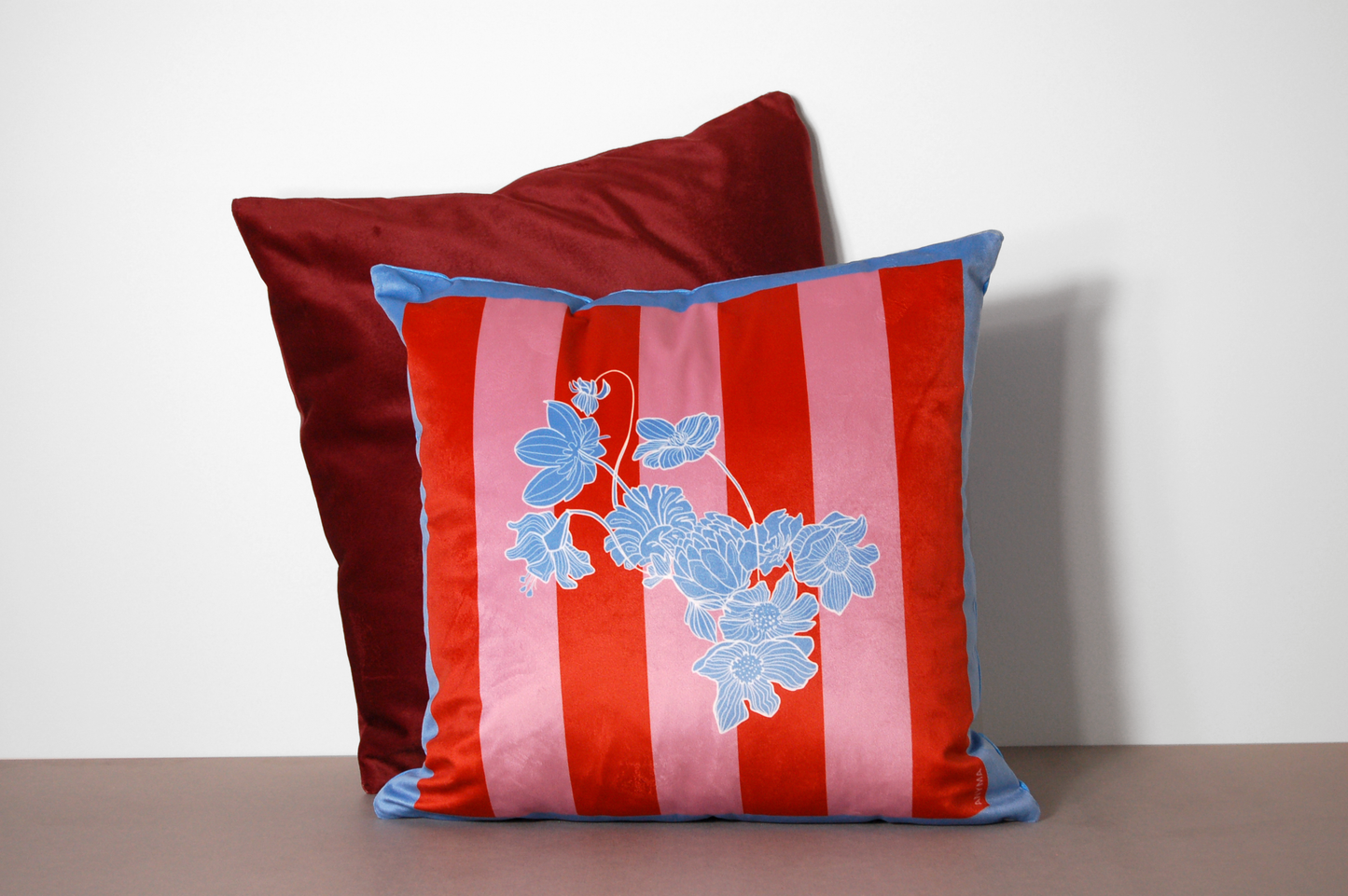 VELVET CUSHION COVER RED&ROSE THCR_RRB